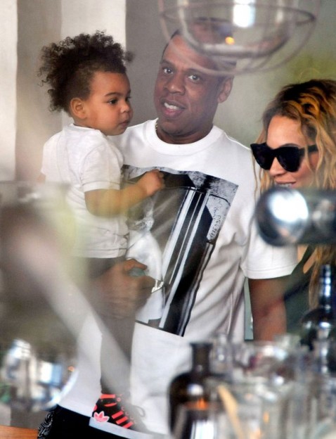 Jay-Z-Blue-Ivy-and-Beyonce-1853985